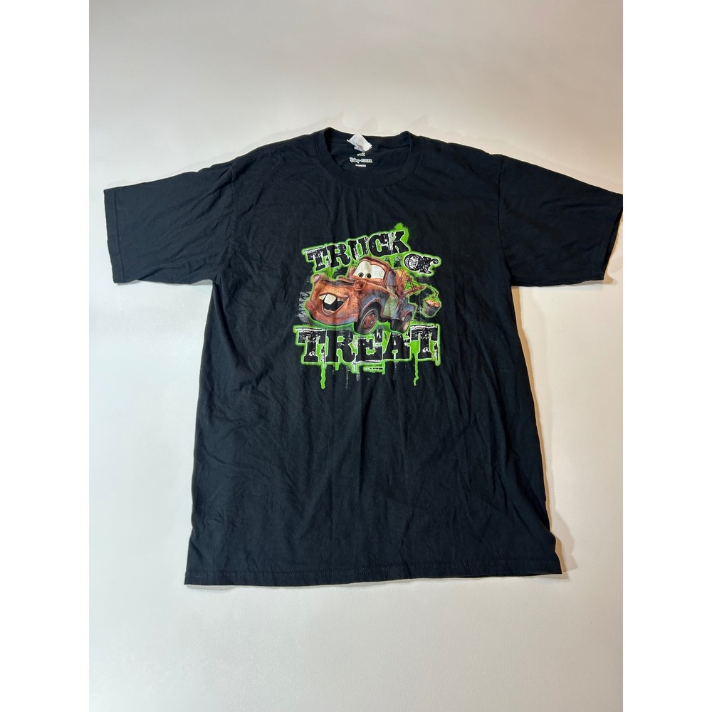 Port & Company Disney Pixar T Shirt Men's Medium Black Cars Mater Trick or Treat